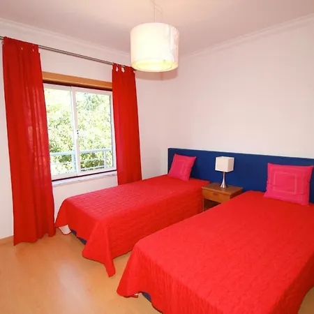 Turtle - 3 Bedroom In With 2 Shared Pools And Private Terrace * Nazaré