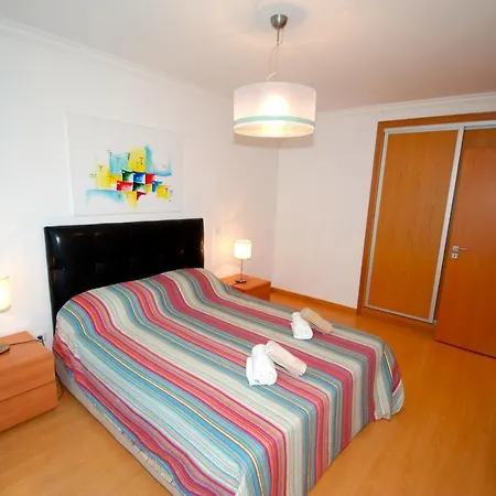 Turtle - 3 Bedroom In With 2 Shared Pools And Private Terrace Lägenhet