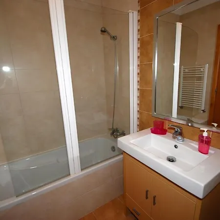 Turtle - 3 Bedroom In With 2 Shared Pools And Private Terrace Lägenhet