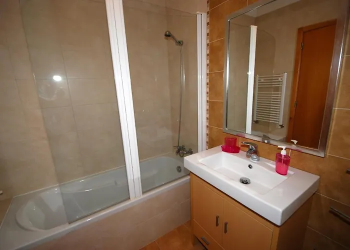 Turtle - 3 Bedroom In With 2 Shared Pools And Private Terrace דירה